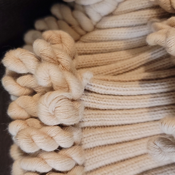 Gorgeously Unique Poodle Collar, Cuff and Front Trim Ribbed Cardigan S/M - Picture 9 of 12